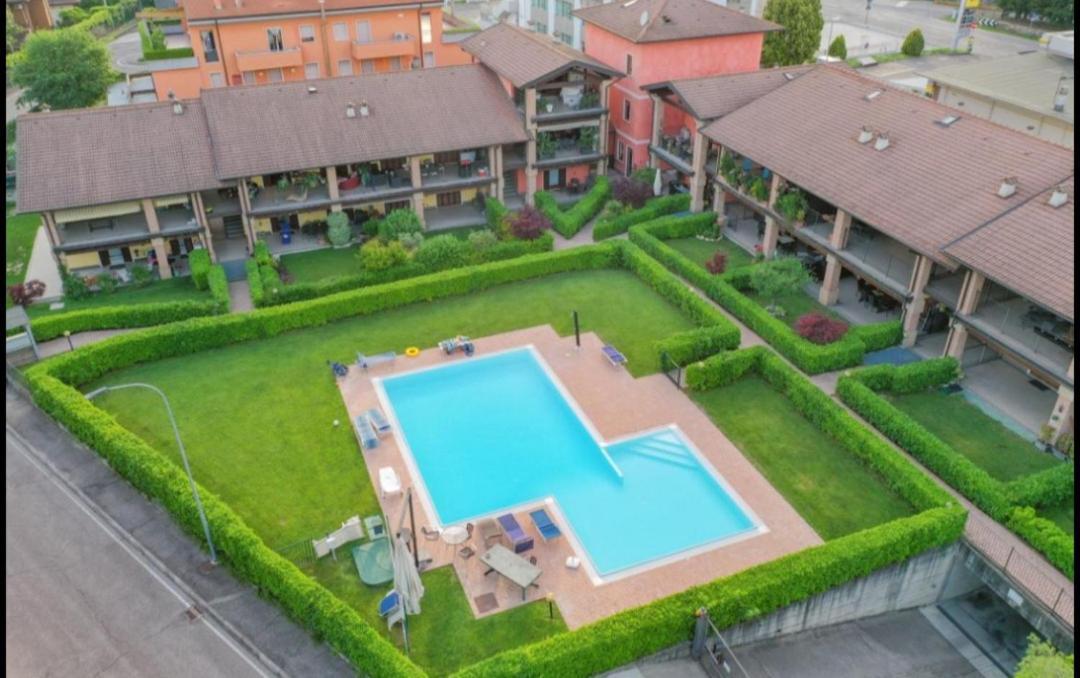 Apartamento Casa Alena Peschiera del Garda Habitación foto